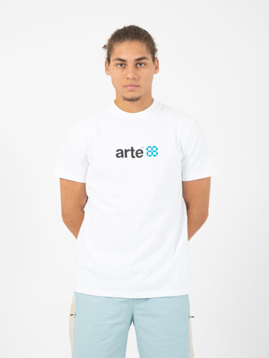 Taut Logo White T-Shirt