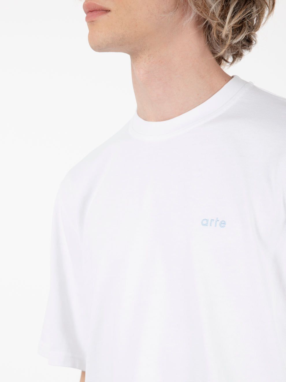 Teo back multi runner white t-shirt