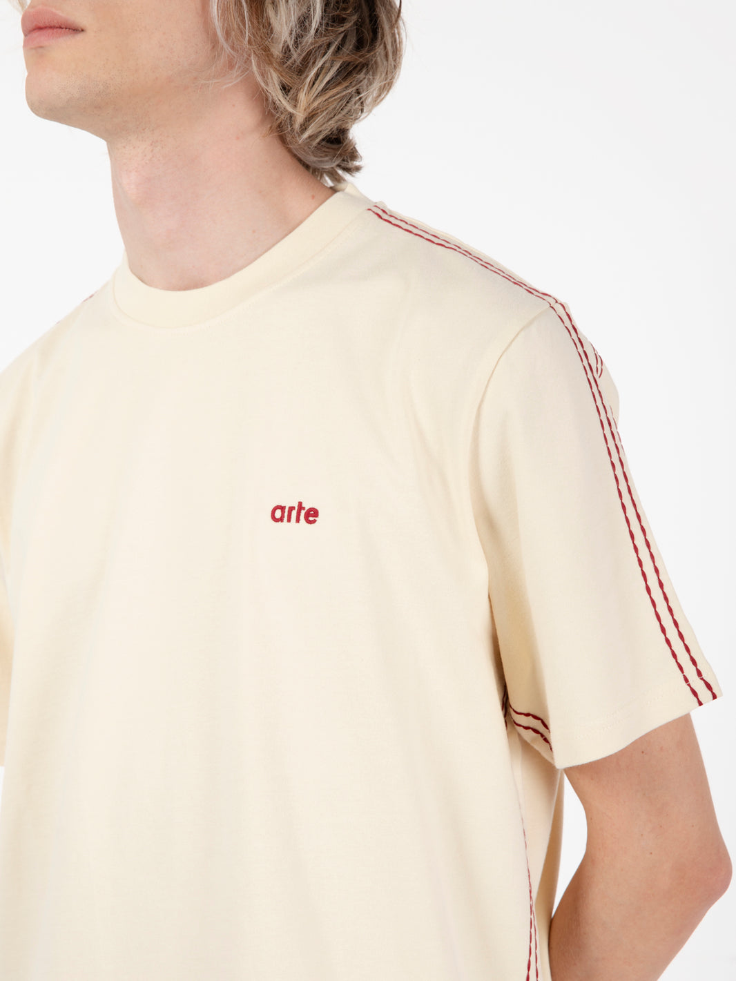 Trevor detail sleeve cream t-shirt