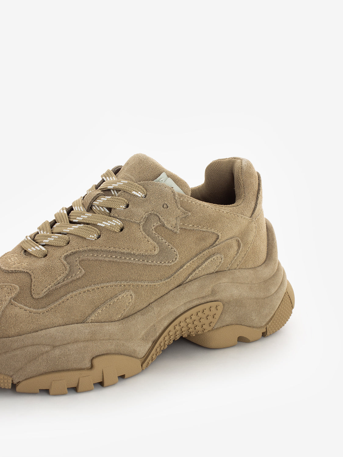 Sneakers calf suede noisette