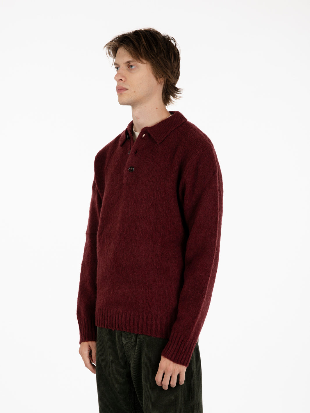 Maglione in lana con colletto reverse e bottoni bordeaux