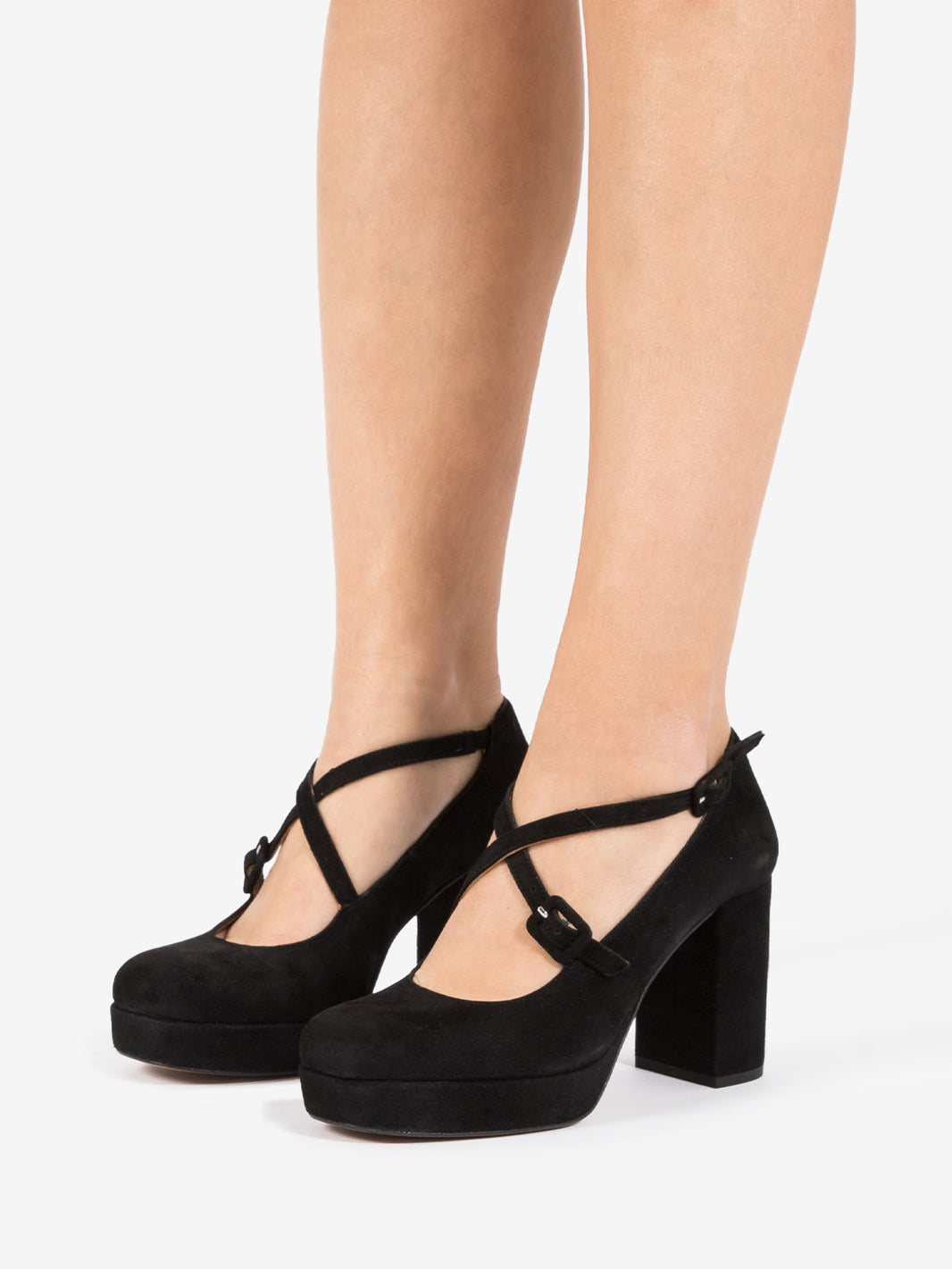 Scarpa con tacco con cinturini incrociati in camoscio nero
