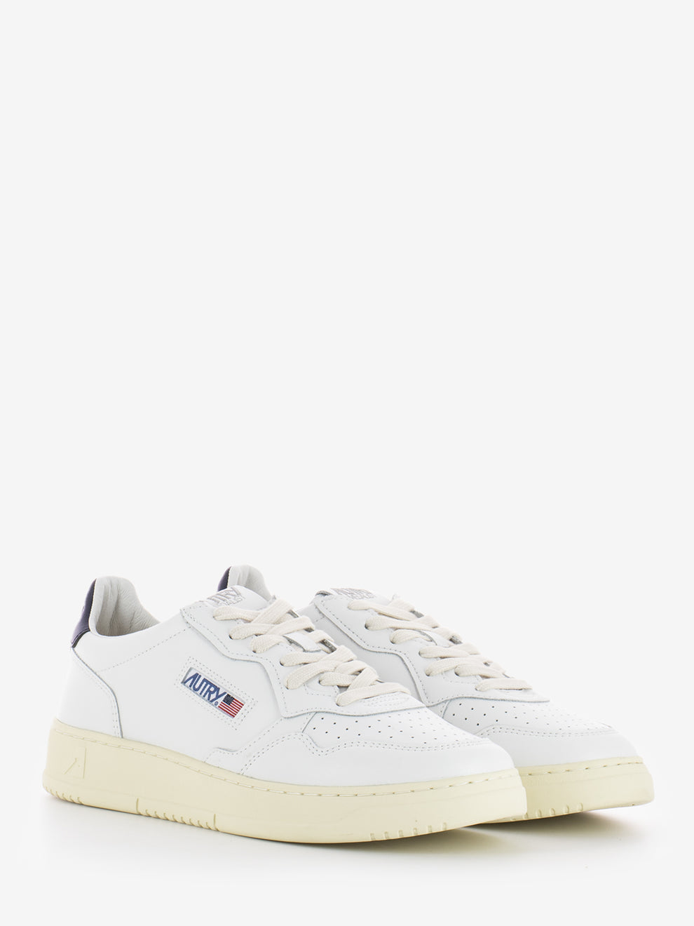 Medalist Low M in white / space leather