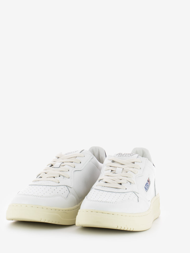 AUTRY - Medalist Low M in pelle bianco / space