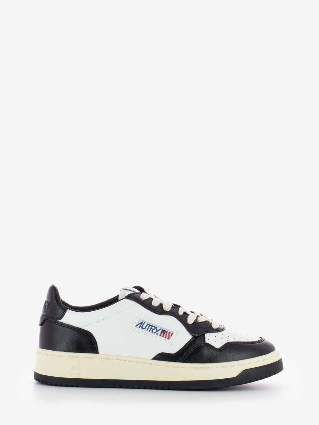 Medalist Low M in two-tone leather white / black