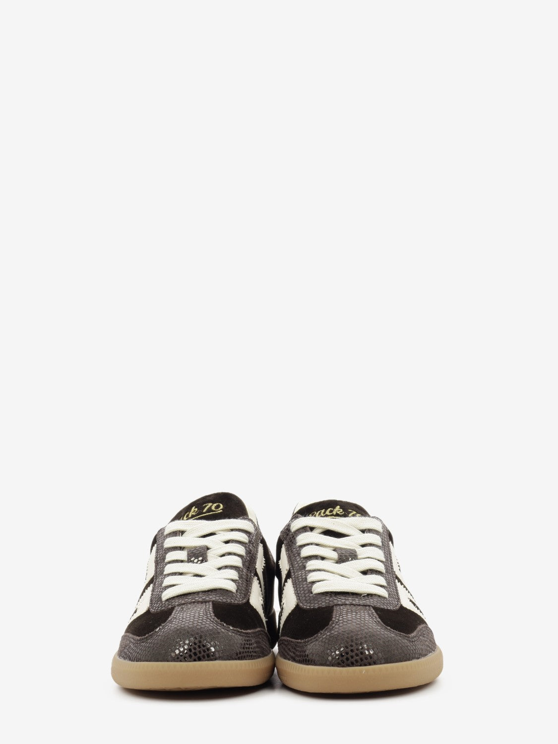 Cloud velvet coffee / butter sneakers