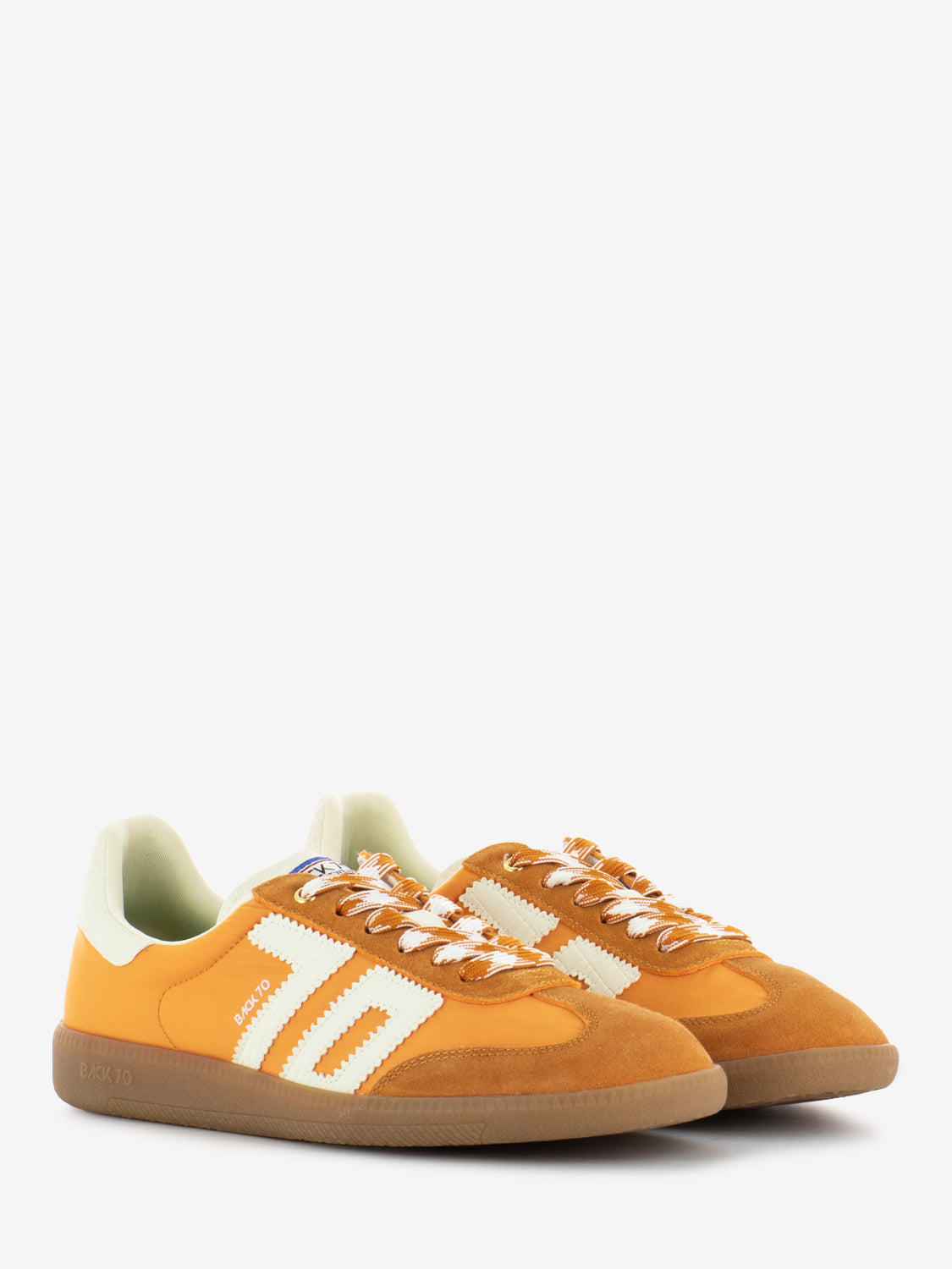 Sneakers Ghost 13 orange suede / milk
