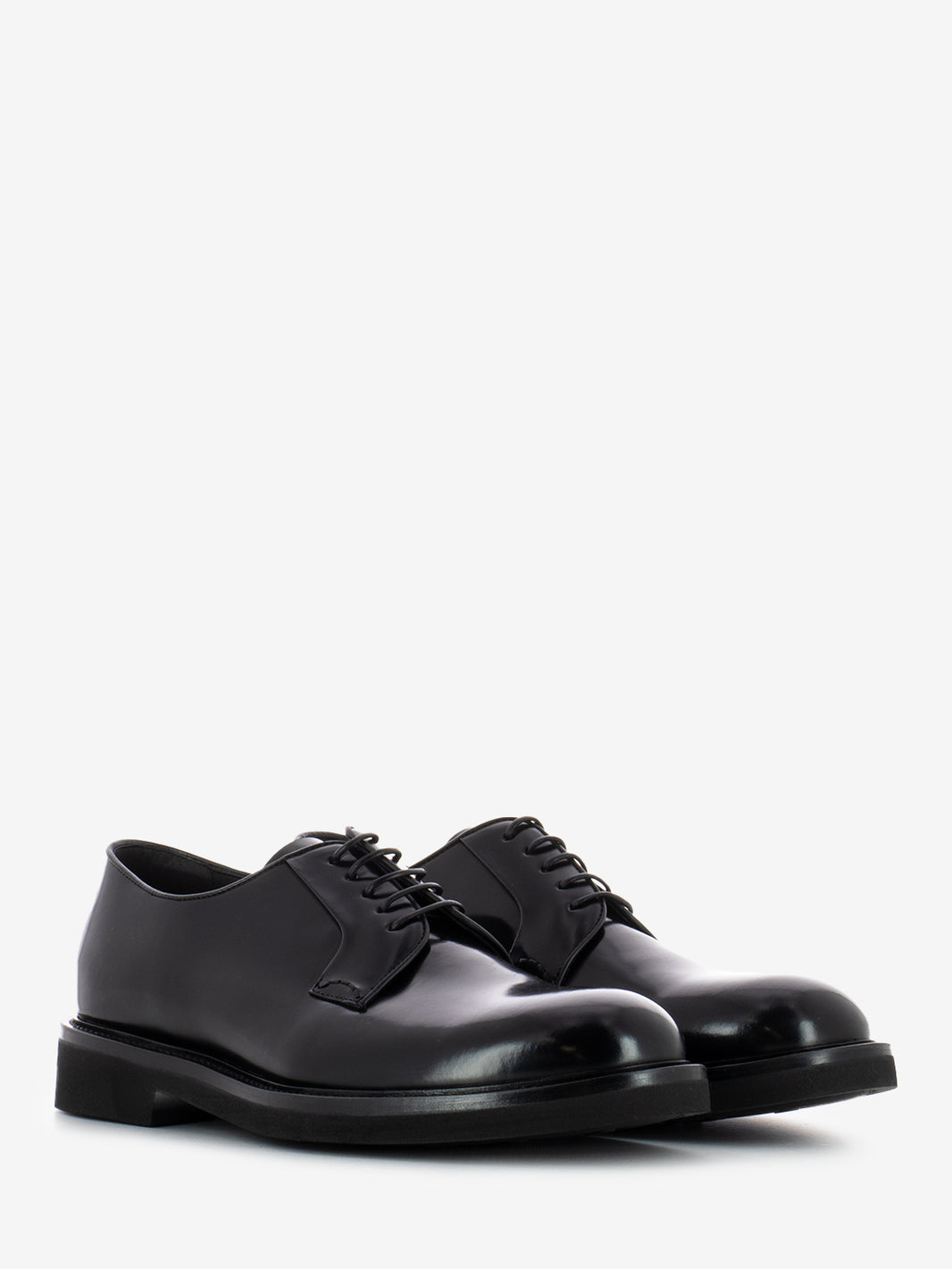 Scarpa derby allacciata nero