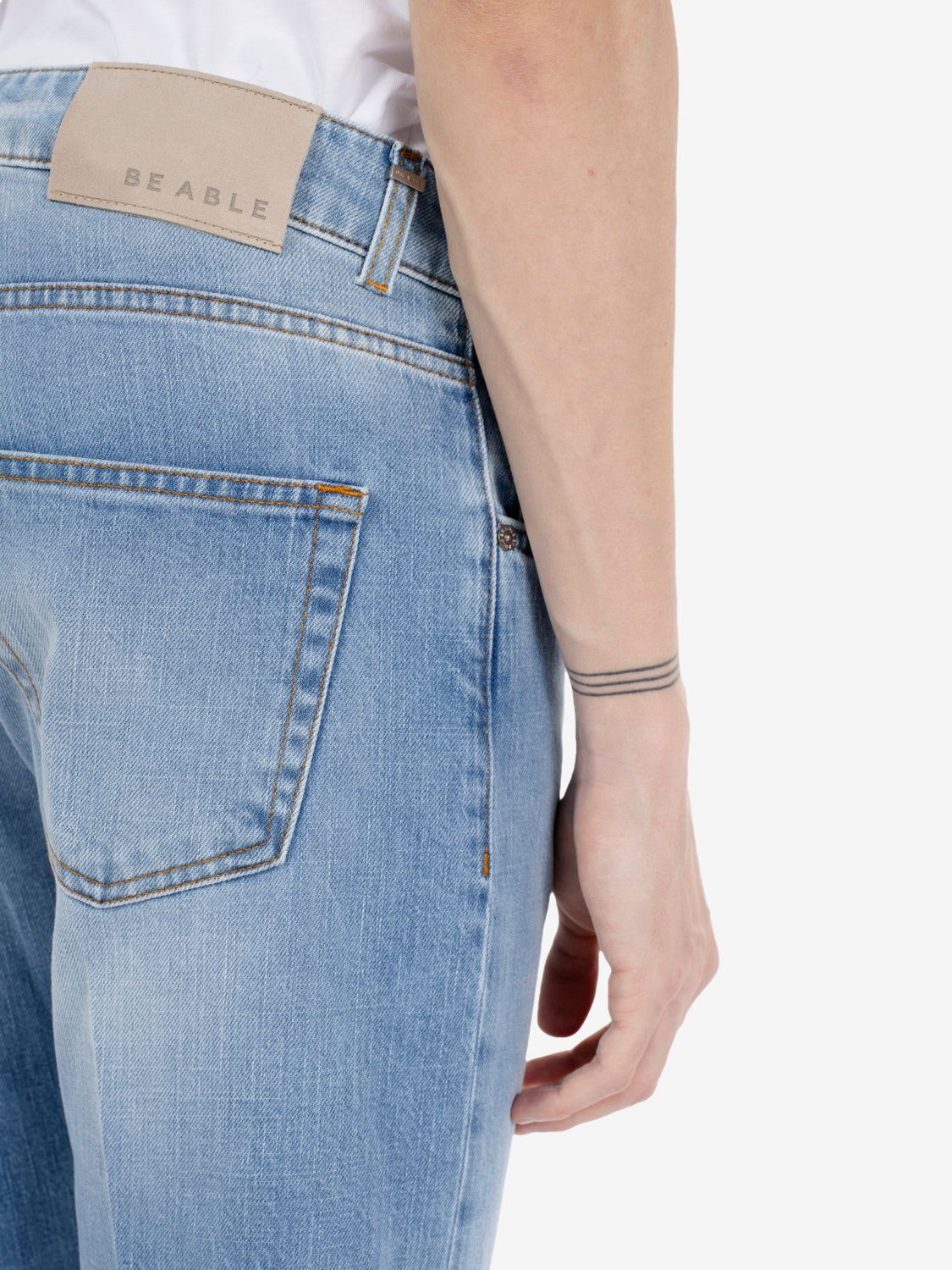 MEDIUM DENIM DAVIS SHORTER UT-DAVIS-SHO_308