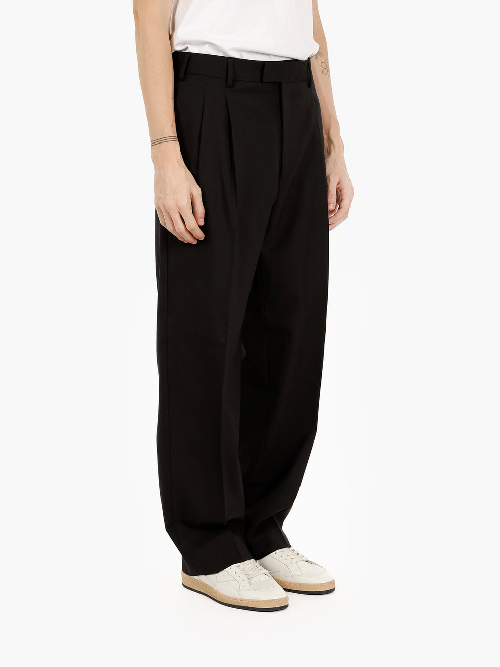 Pantaloni Mat con pinces neri