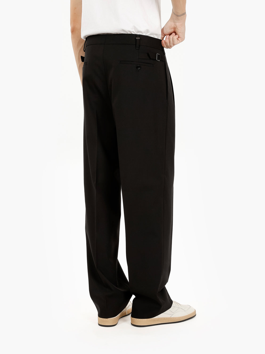 Pantaloni mat in misto lana nero