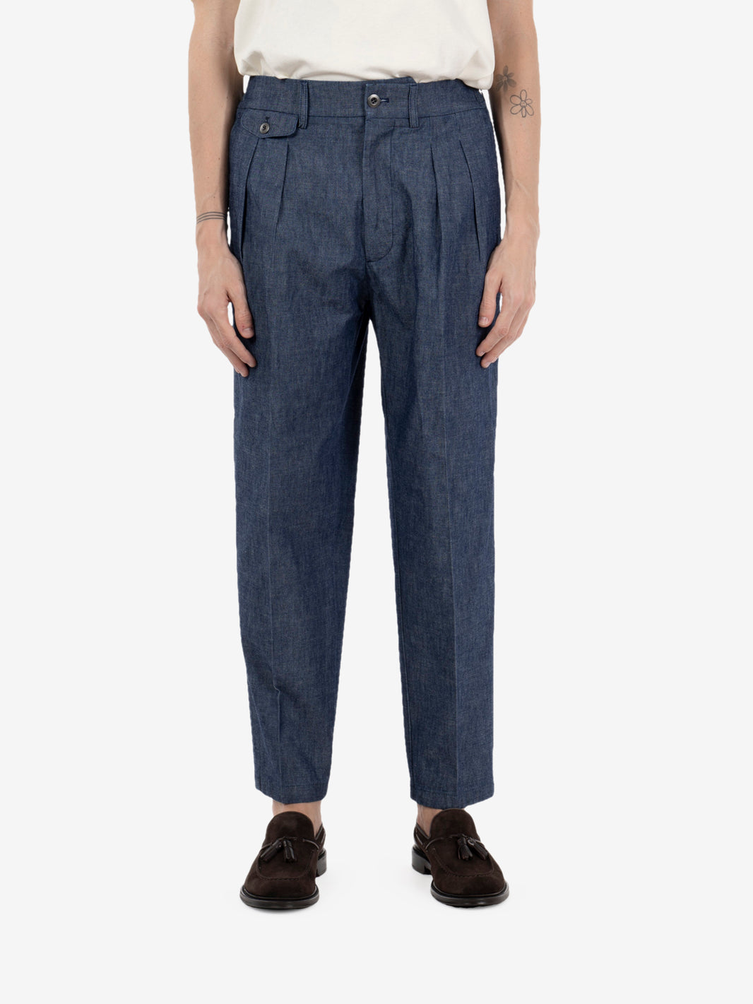 Sammy double-pleated denim trousers in blue