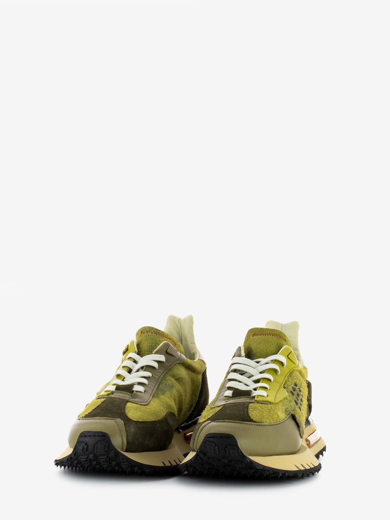 BE POSITIVE - Sneakers running Space Race military green