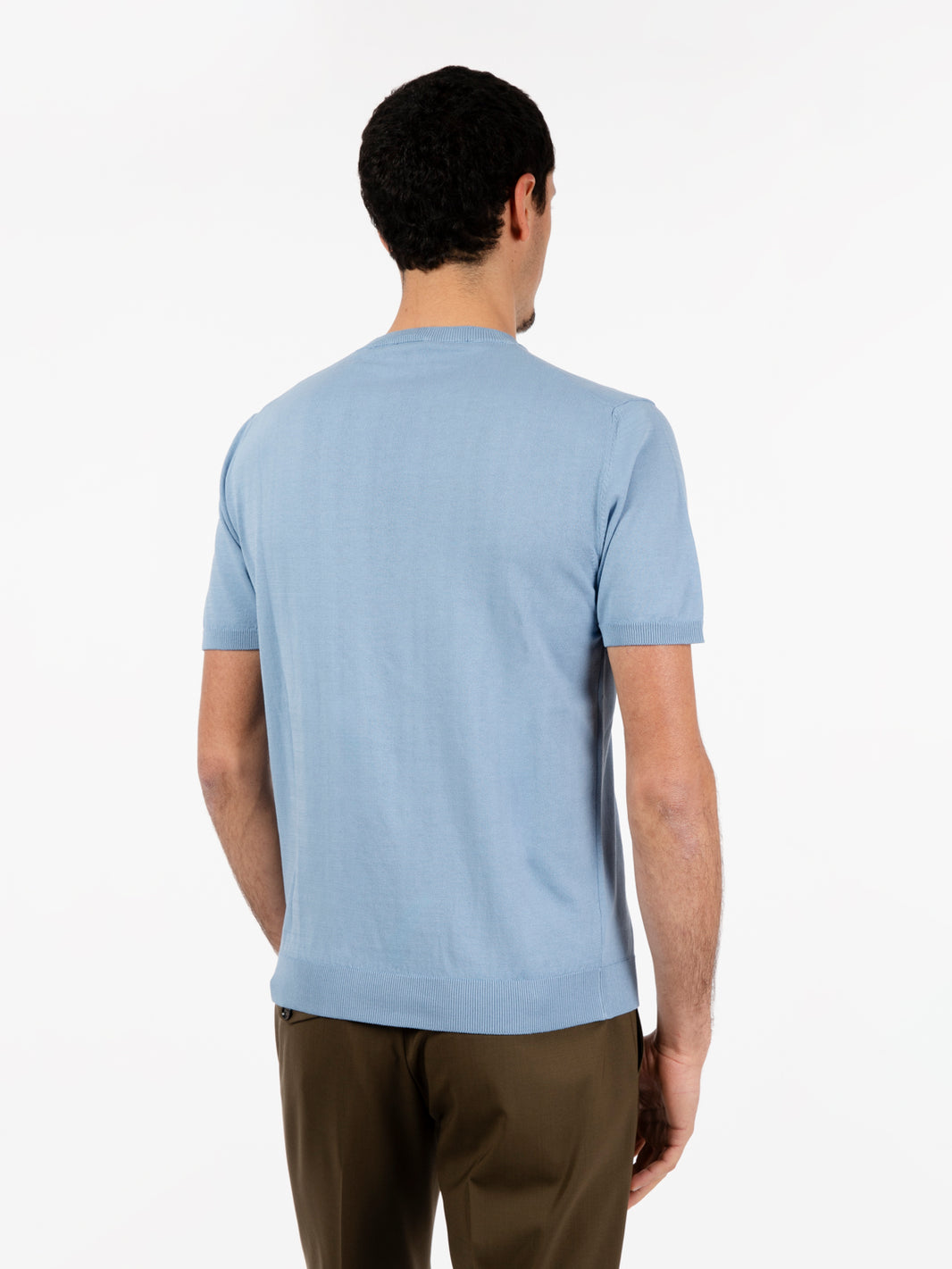 Maglia a maniche corte girocollo basic azzurro
