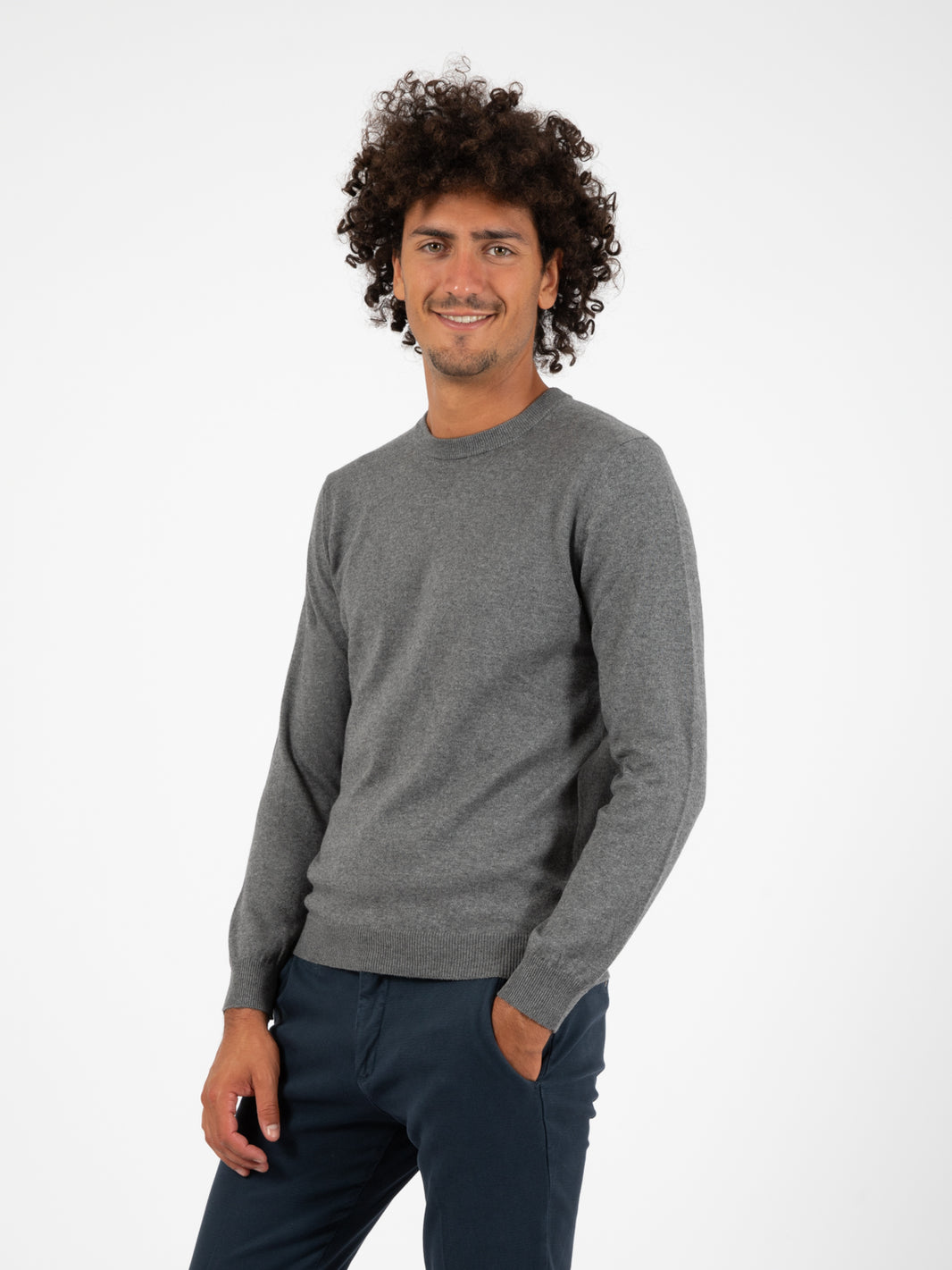 Maglione girocollo basic grigio flanella