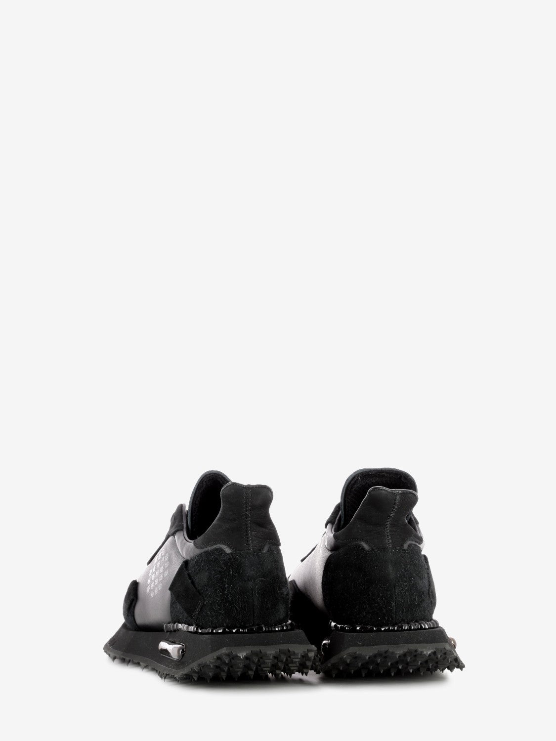 Sneakers Space Race triple black limited edition