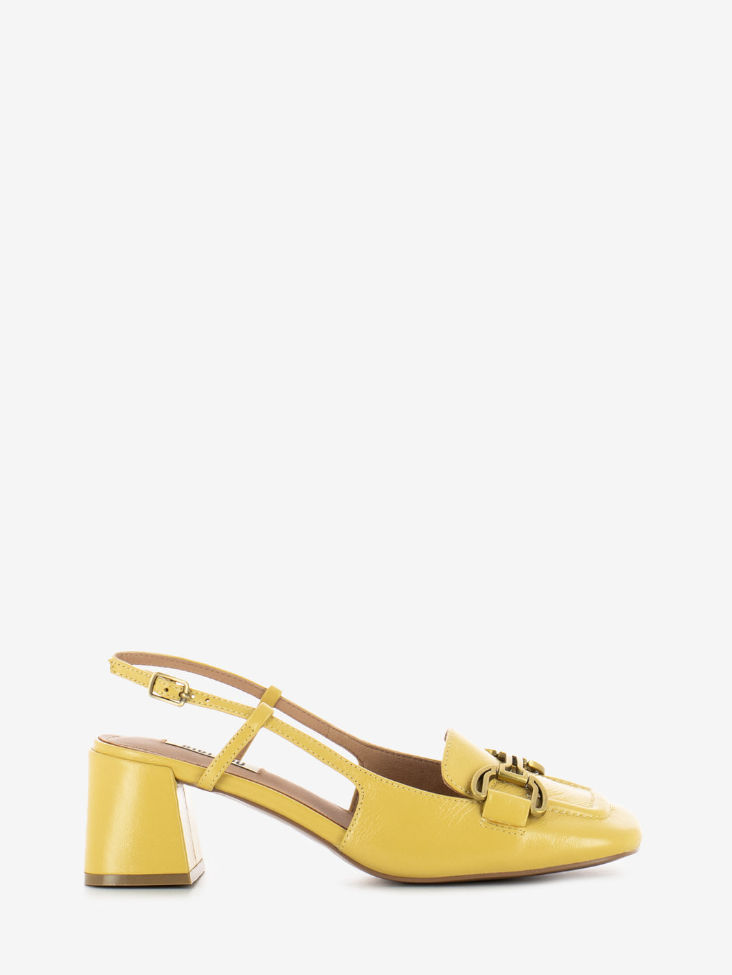 Chanel in pelle con tacco largo vaniglia