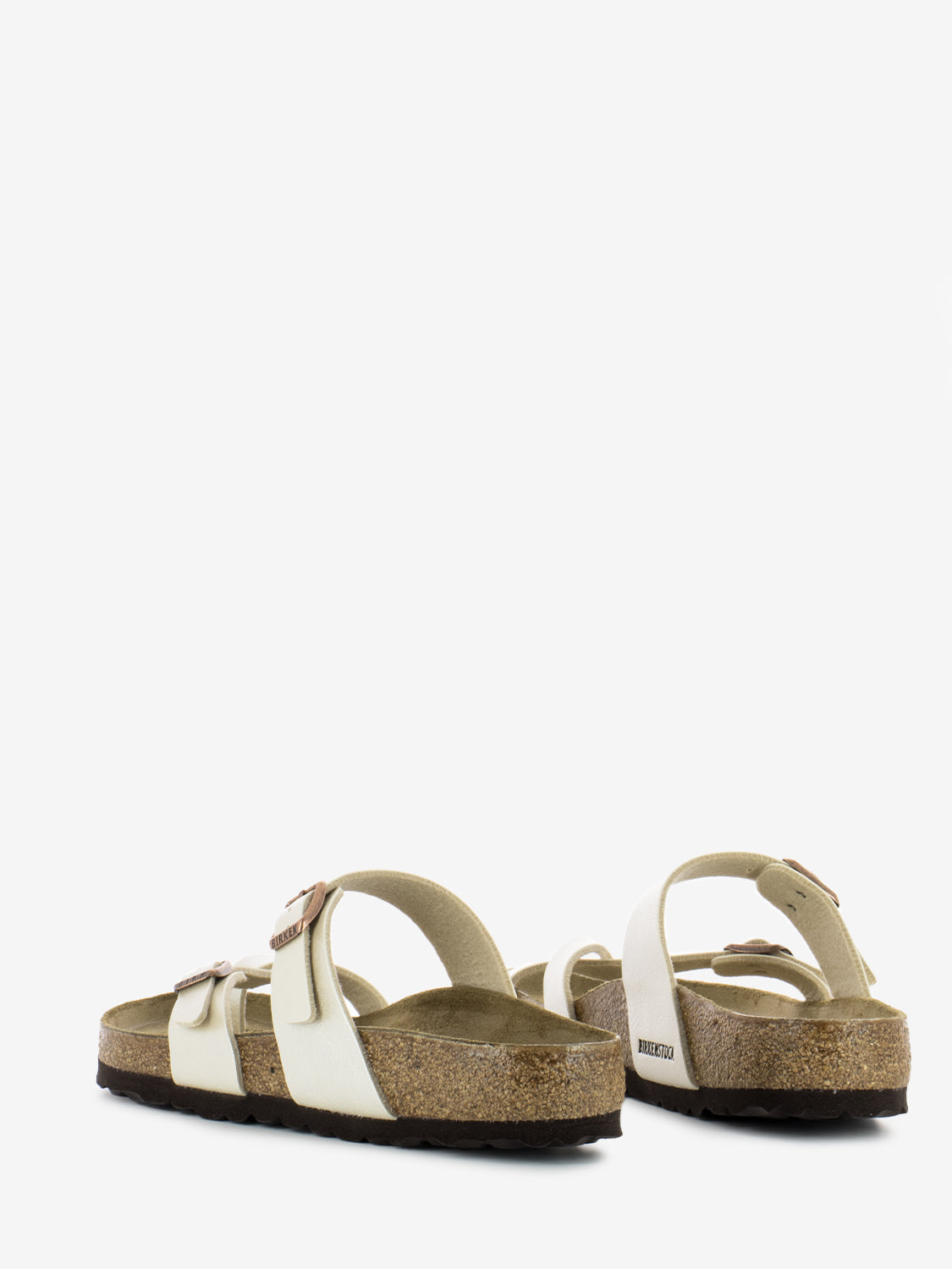 Mayari graceful pearl white