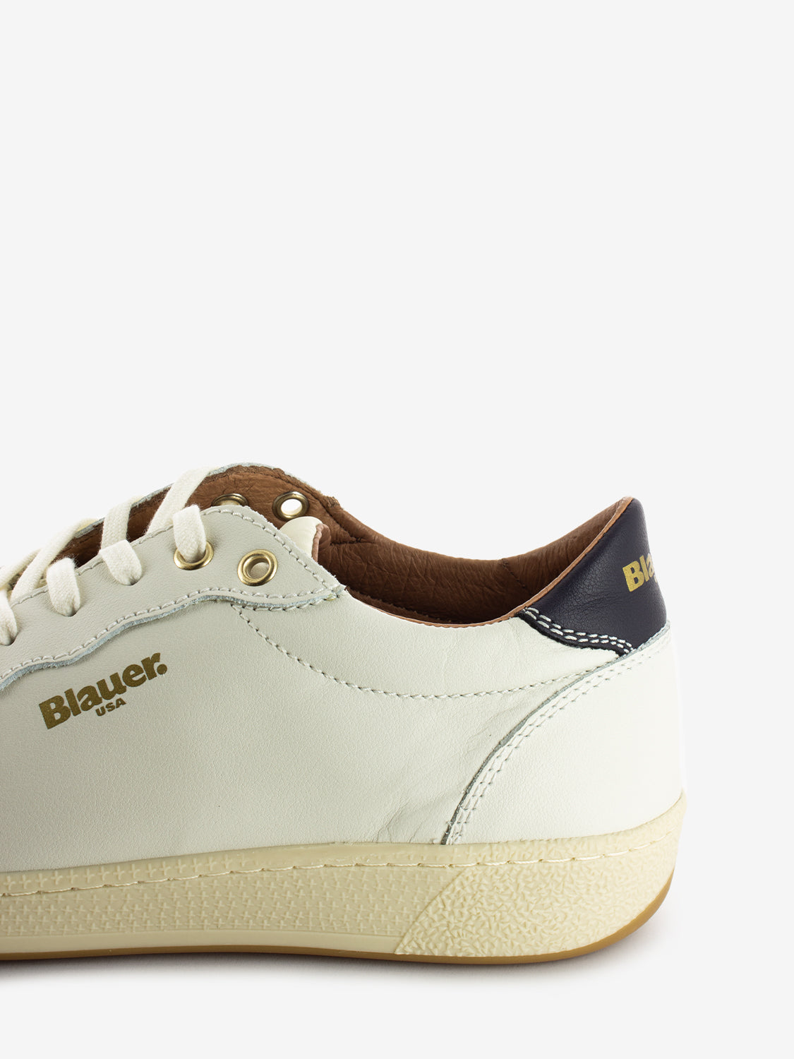 Murray white sneakers