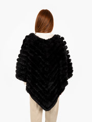 BLUGIRL - Poncho faux fur con spilla nero