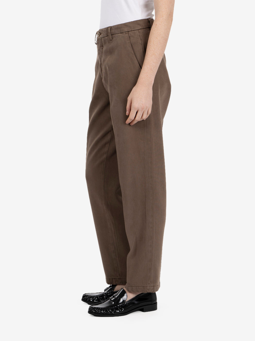 Pantaloni carrot fit cacao