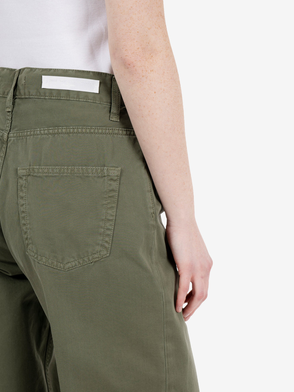 Green carrot fit trousers