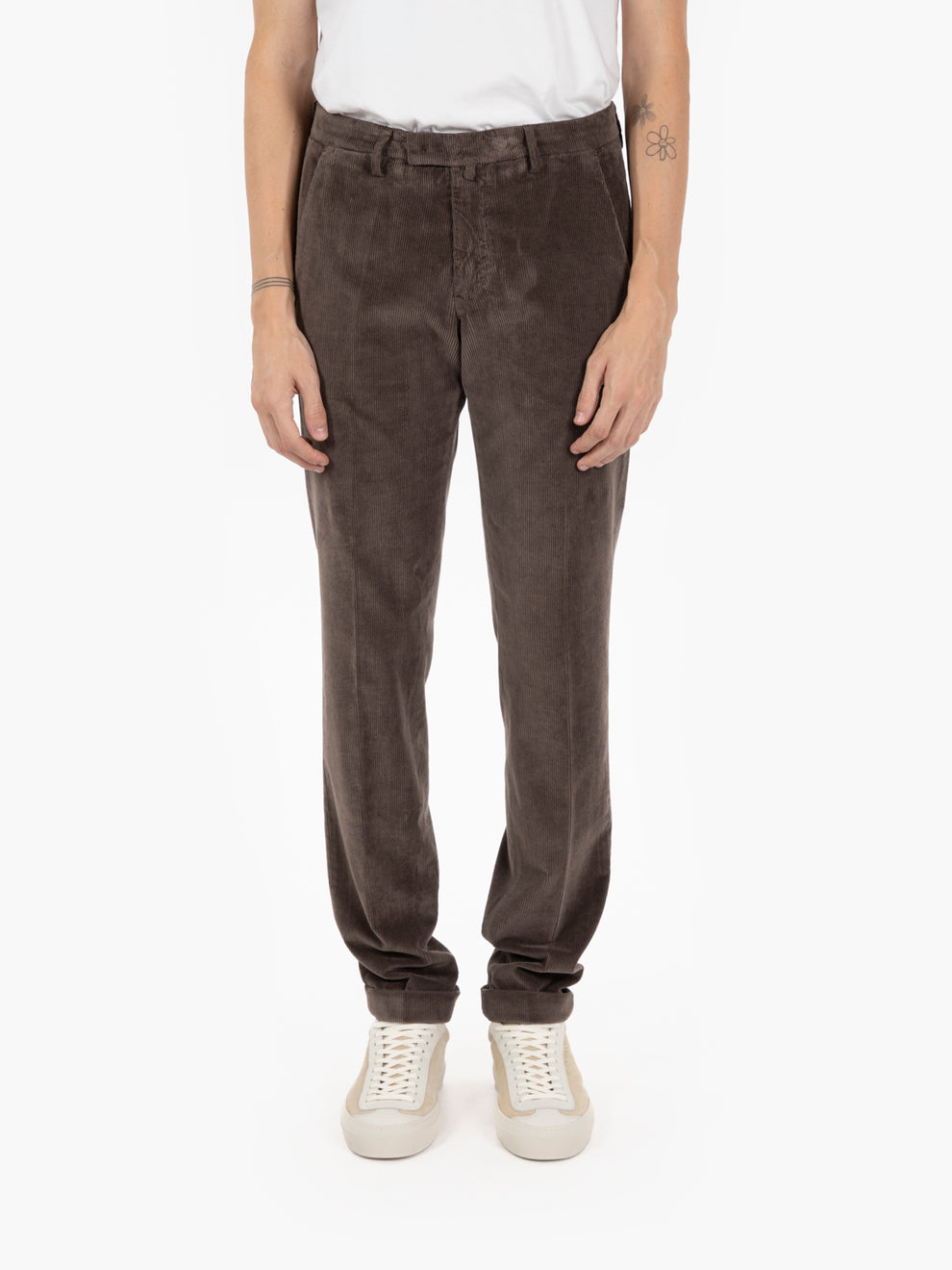 Pantaloni con balza in velluto camoscio