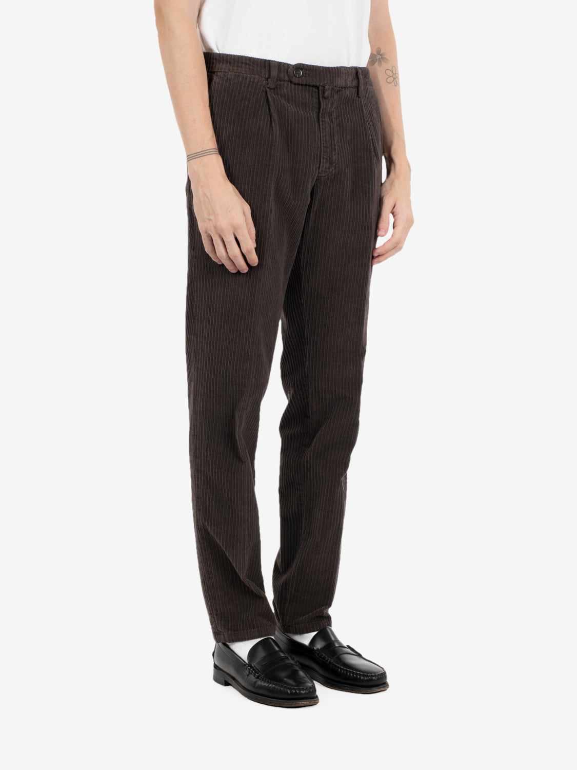 Pantaloni in velluto a coste moro