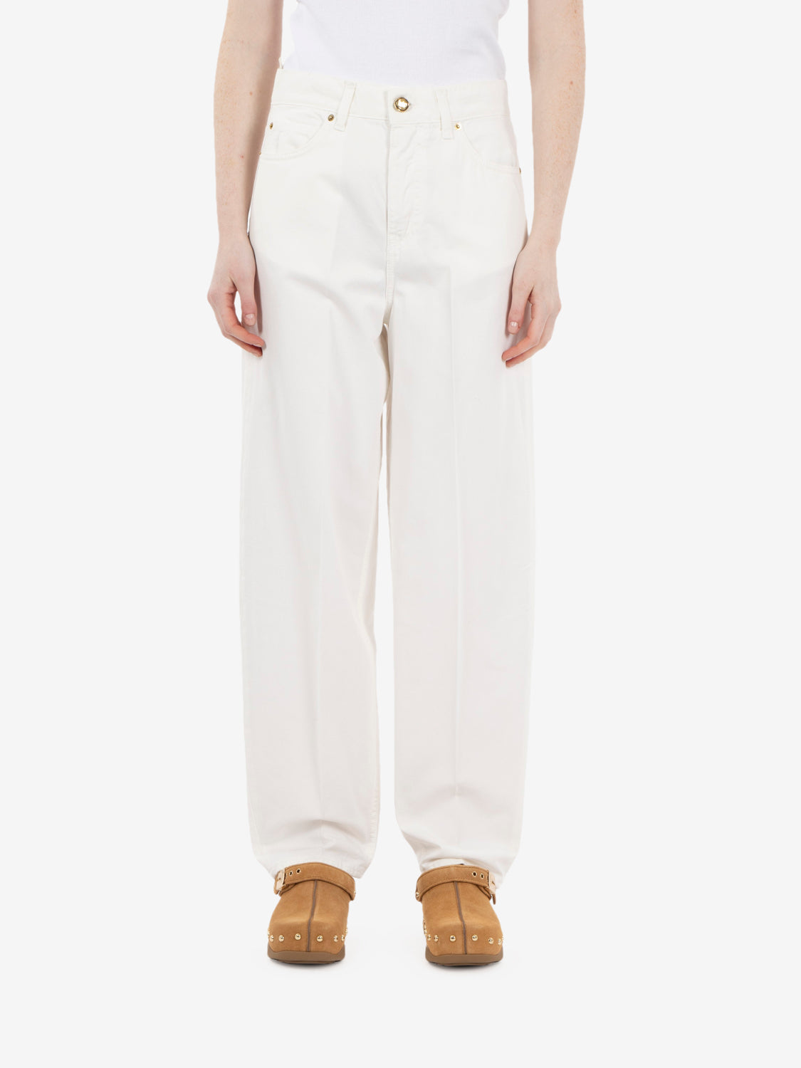 Pantaloni Paris carrot fit bianco
