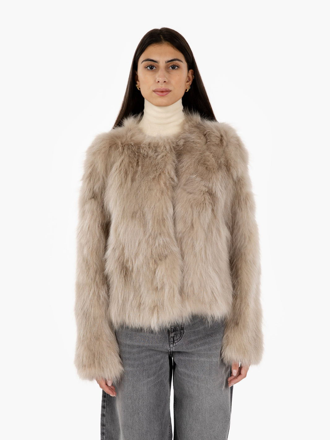 Chanel in racoon cenere