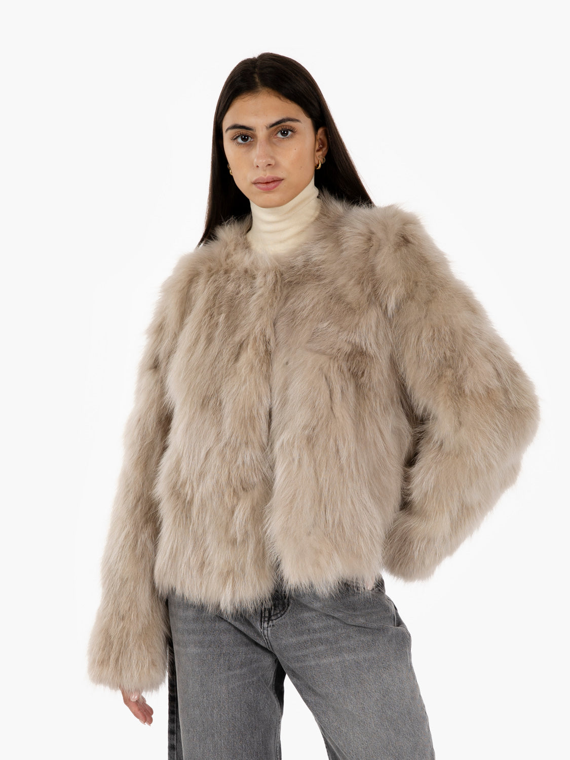 Chanel in racoon cenere