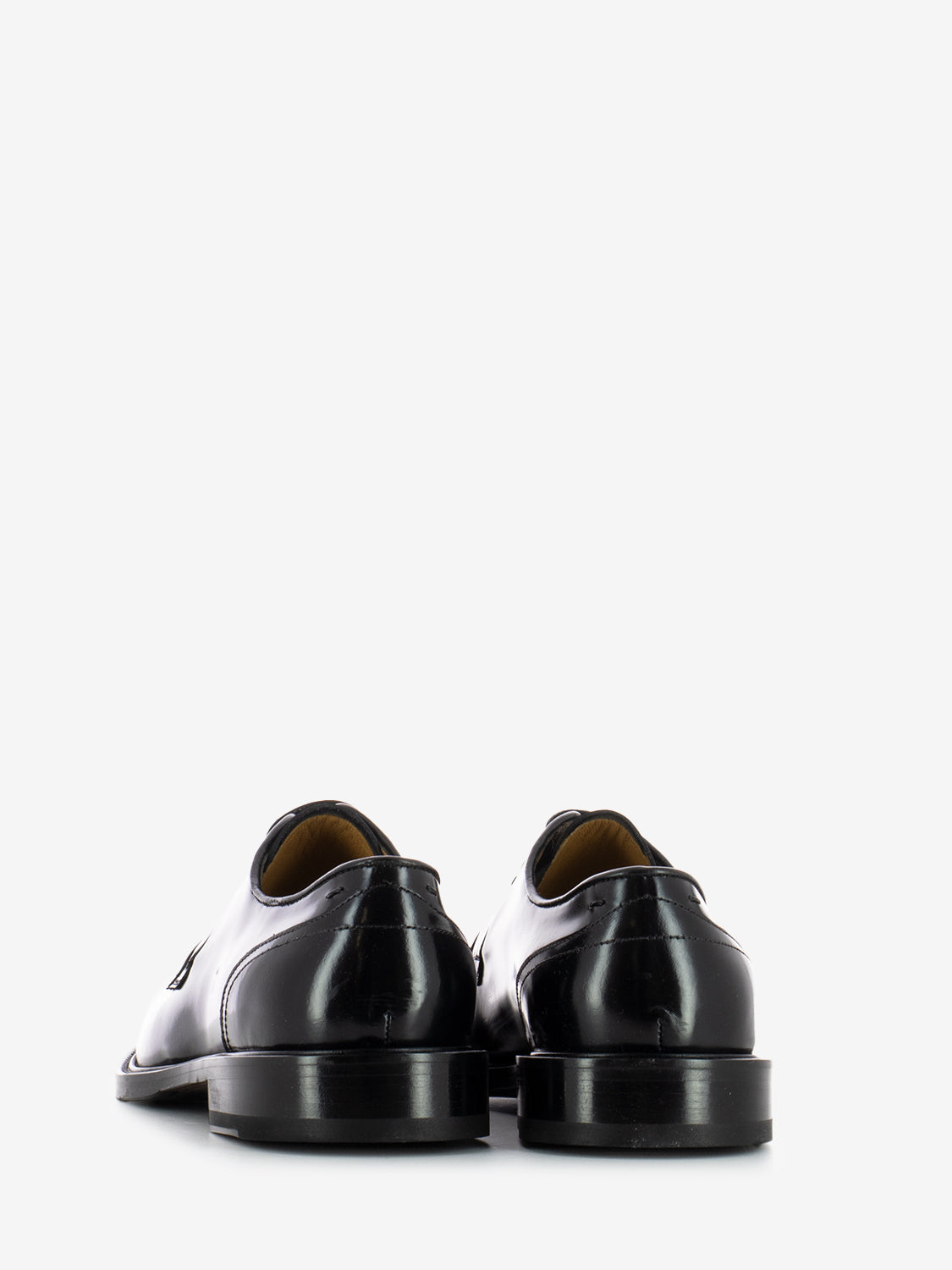 Derby in pelle spazzolata nero