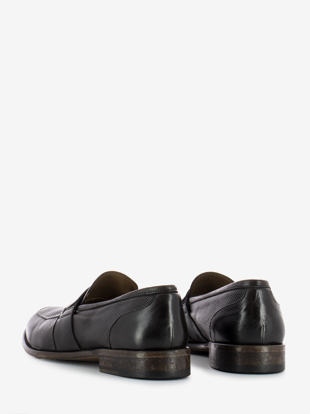 Anilcol chocolate punched moccasins