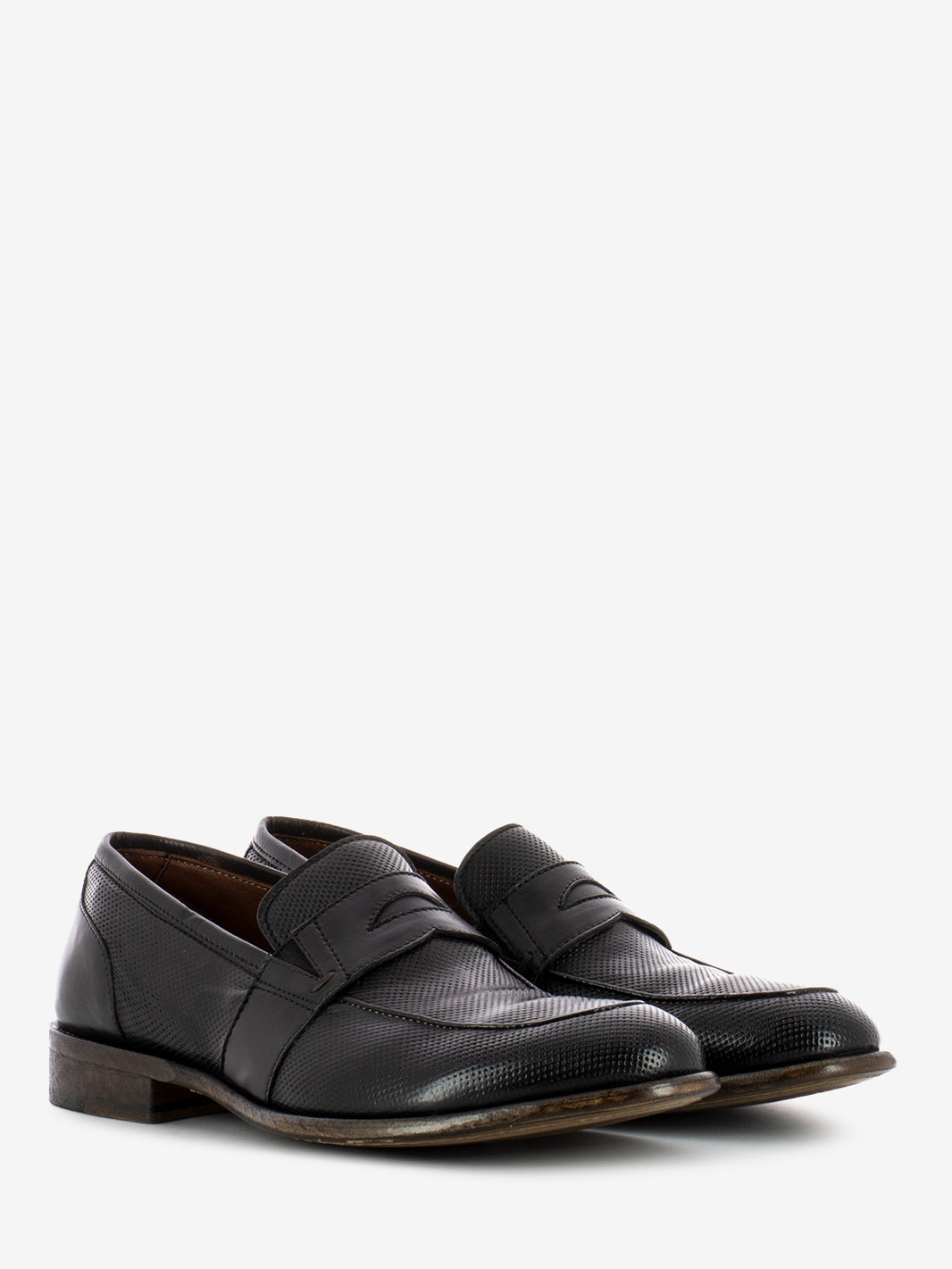 Anilcol Punched Chocolate Moccasins