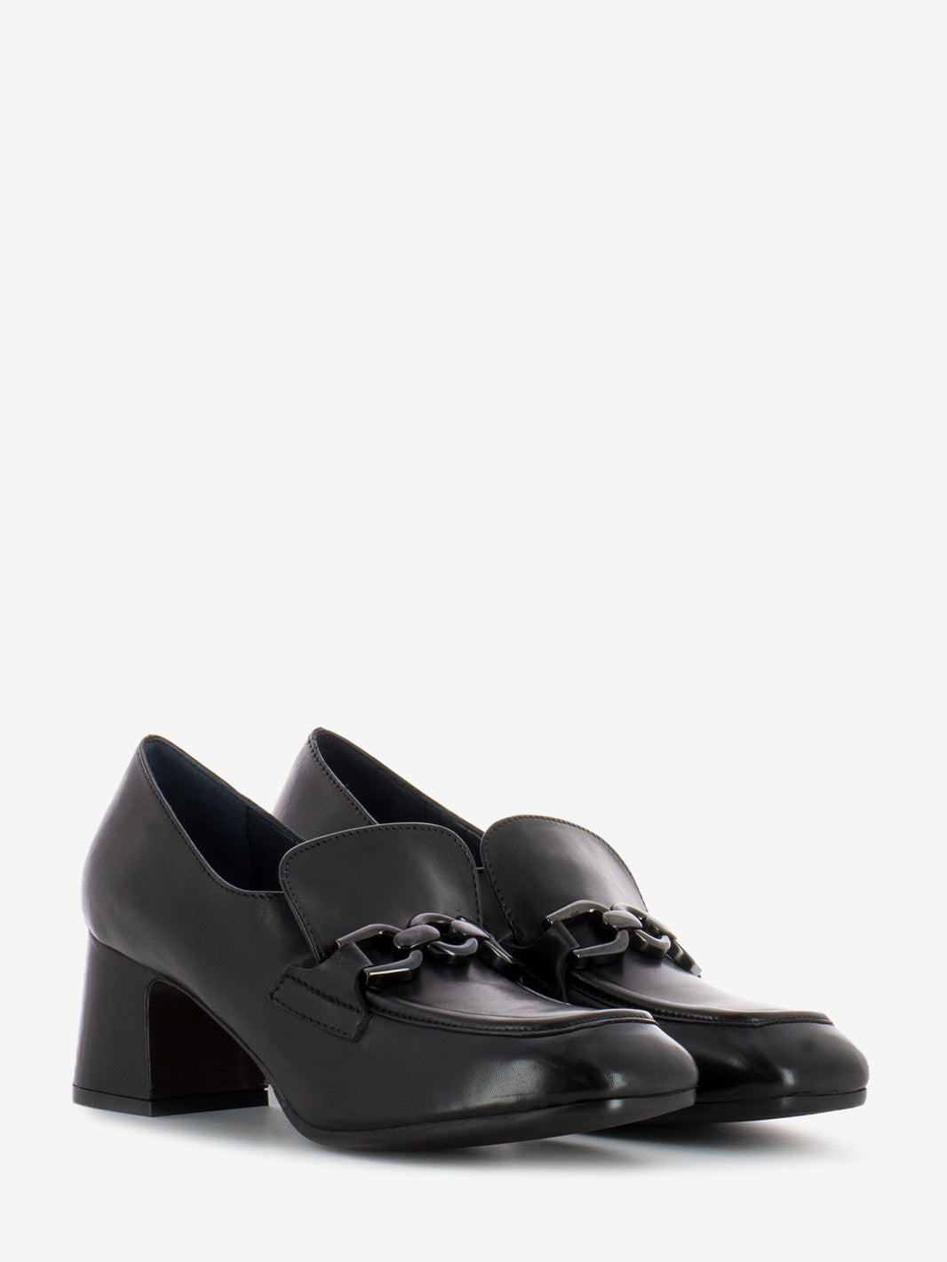 Black Chain Leather Moccasin