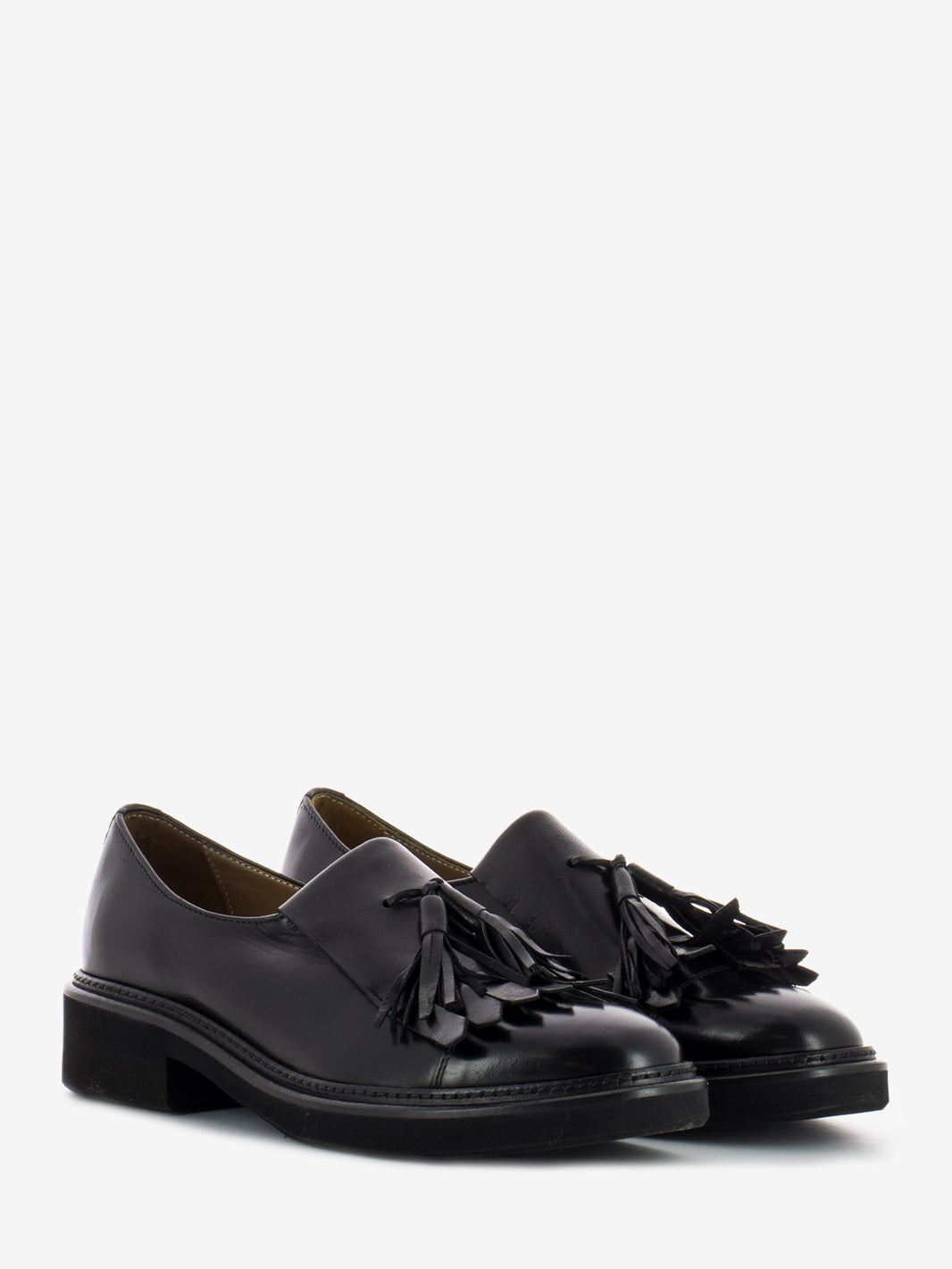Black fringe and tassel shoe