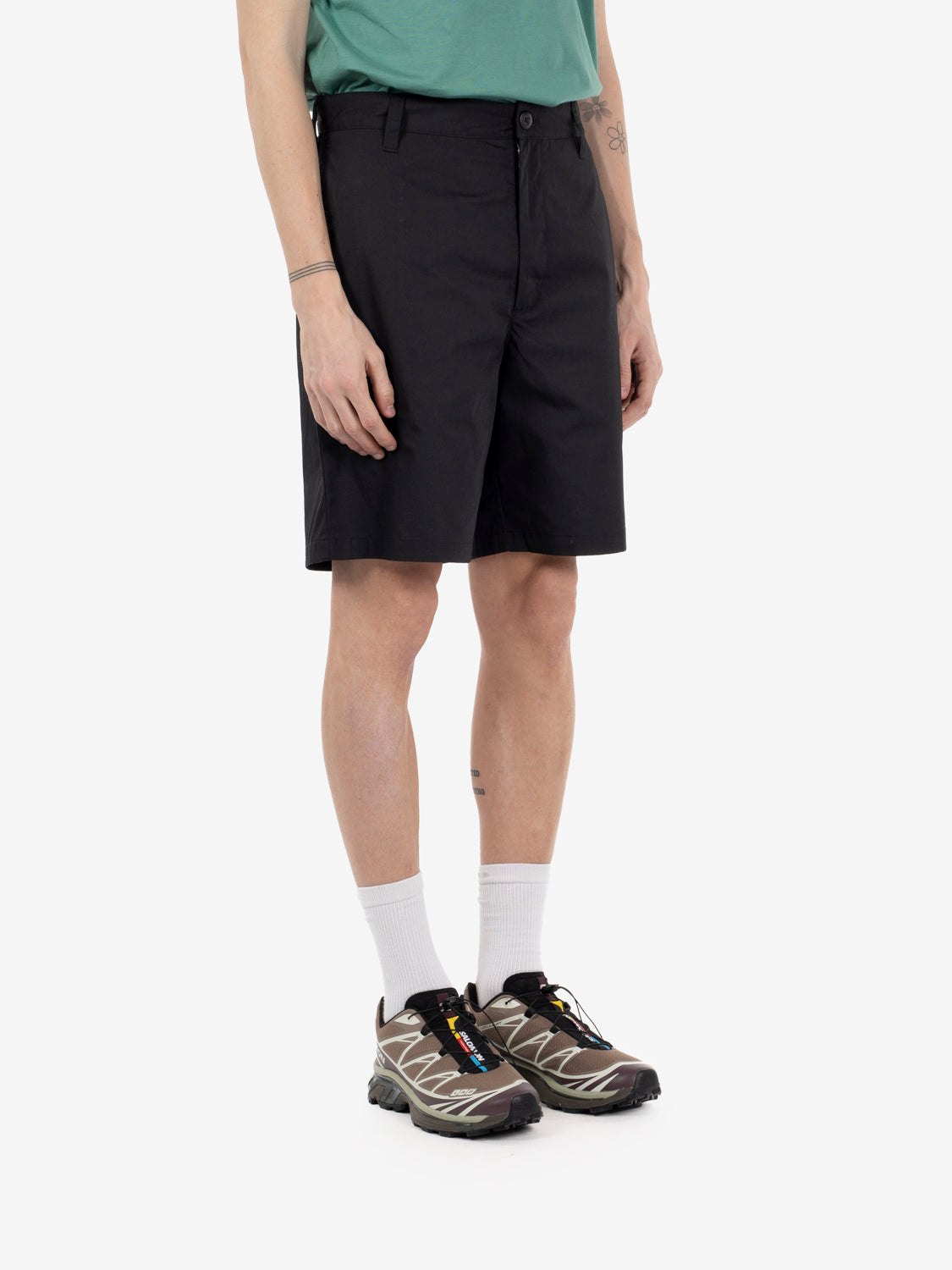 Calder Short black