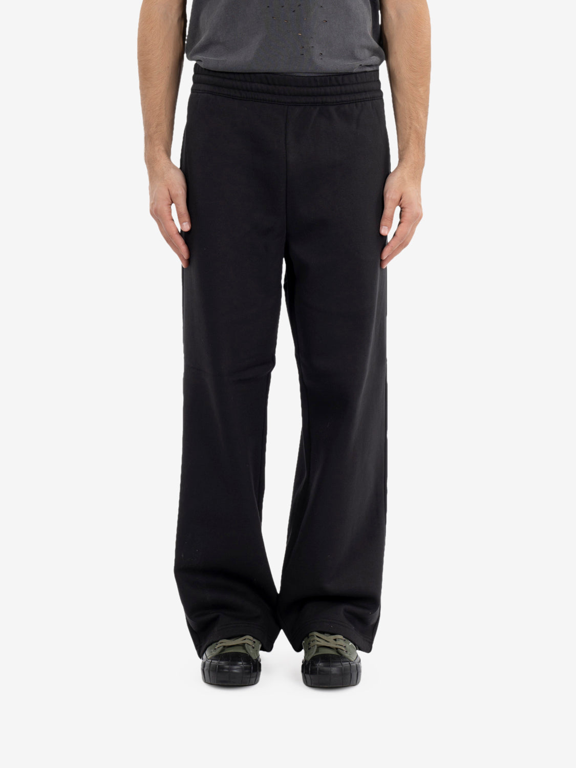 Mack sweatpants black / wax