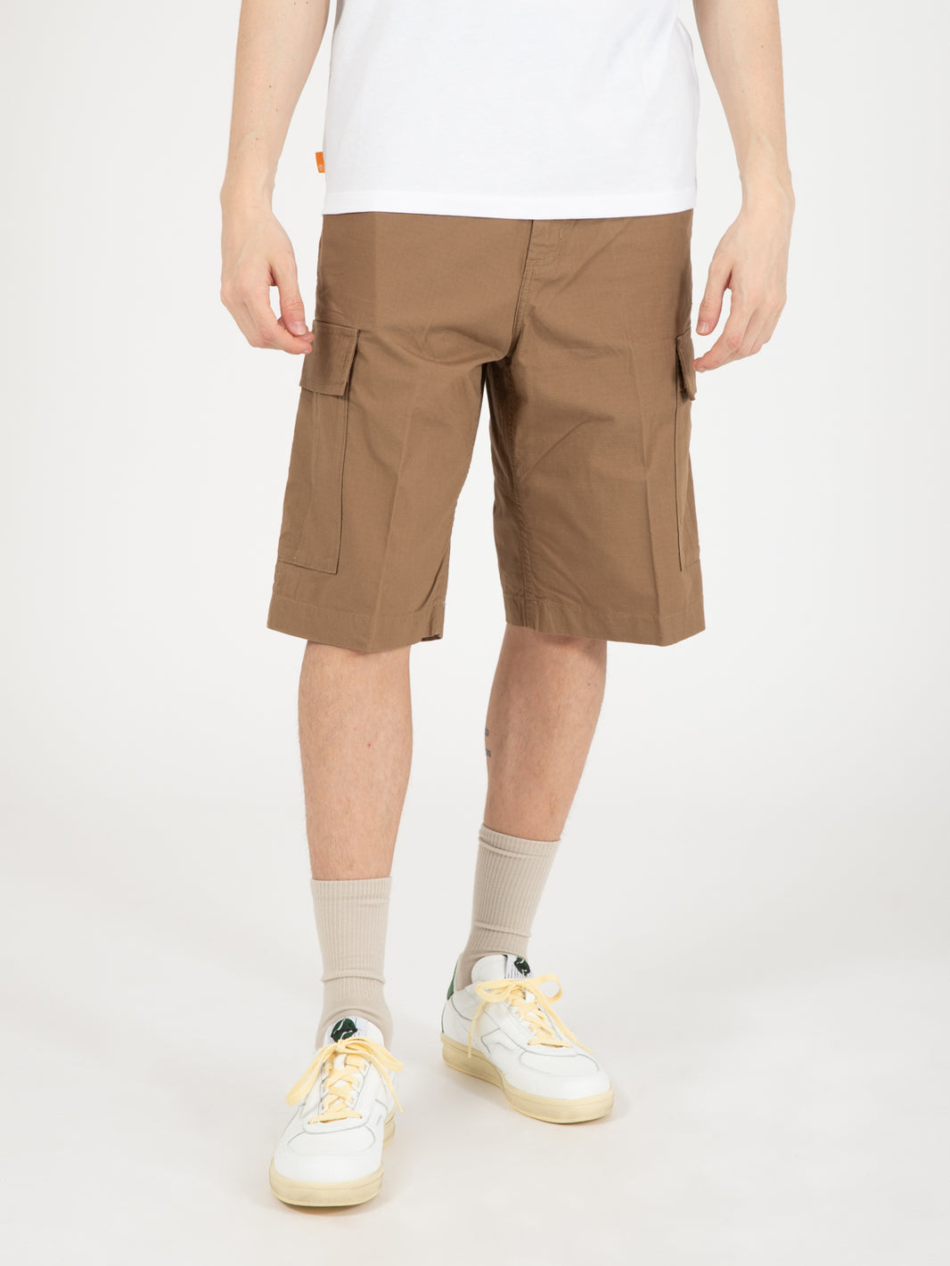 Regular cargo short buffalo rinsed 