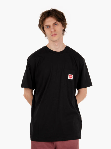 T-shirt S/S pocket heart black / red