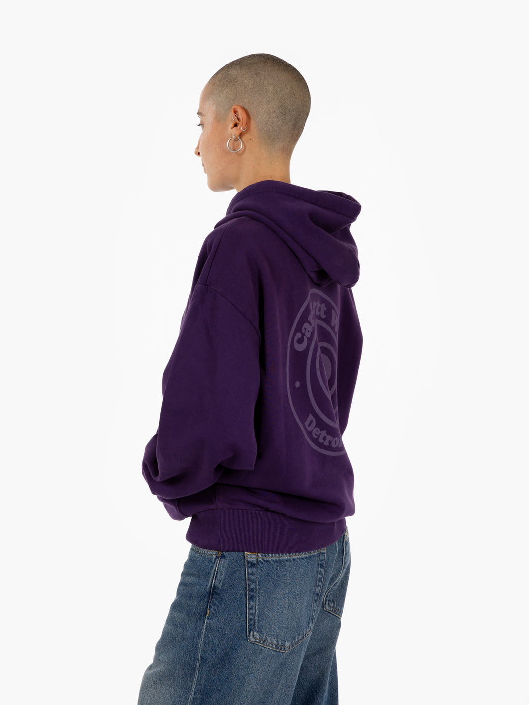 W' hooded mode sweat lokers 