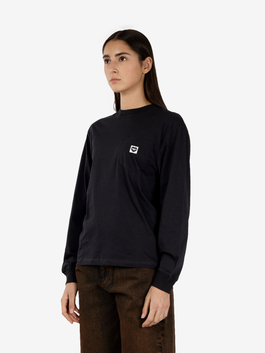 W' l/s t-shirt pocket small heart black