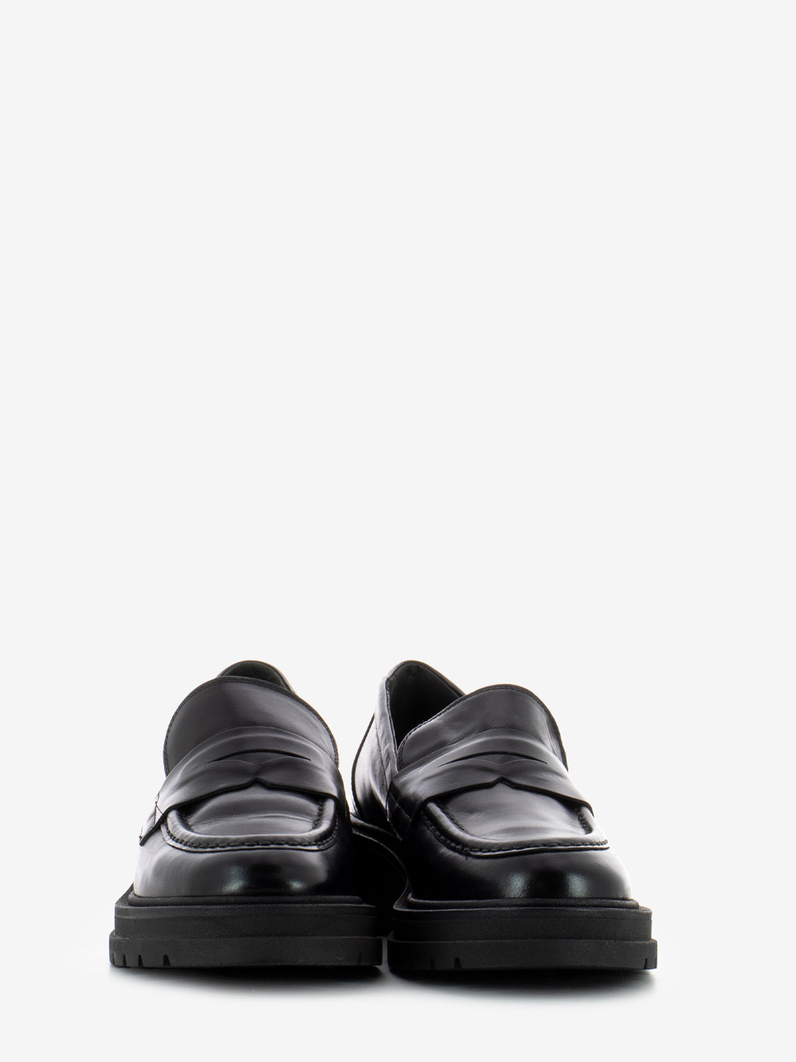 Patty clam Maya black moccasins