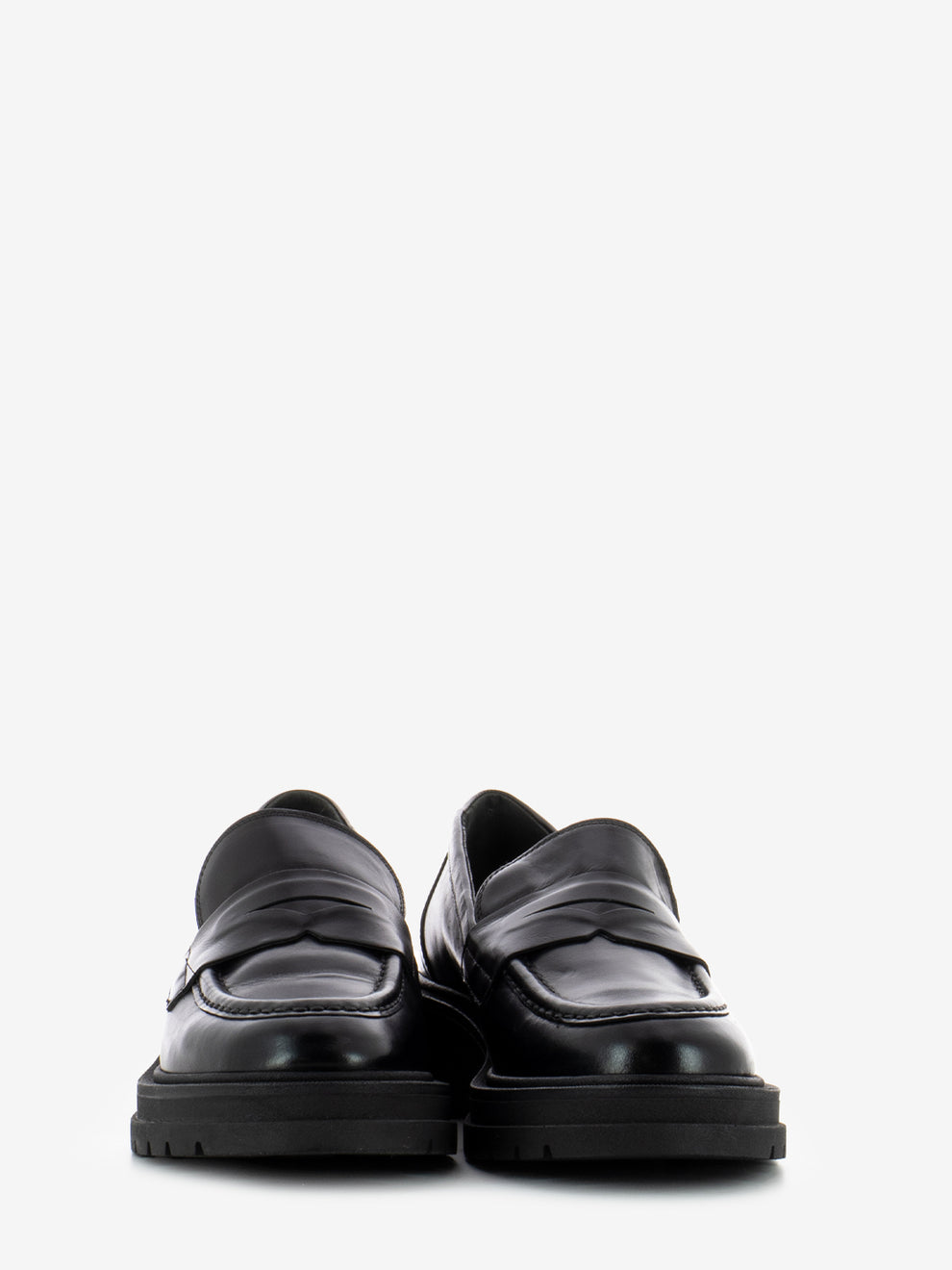 Patty clam Maya black moccasins