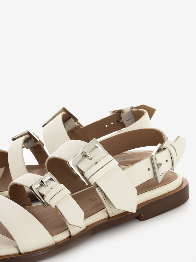 CARMENS - Sandali con fibbie crema