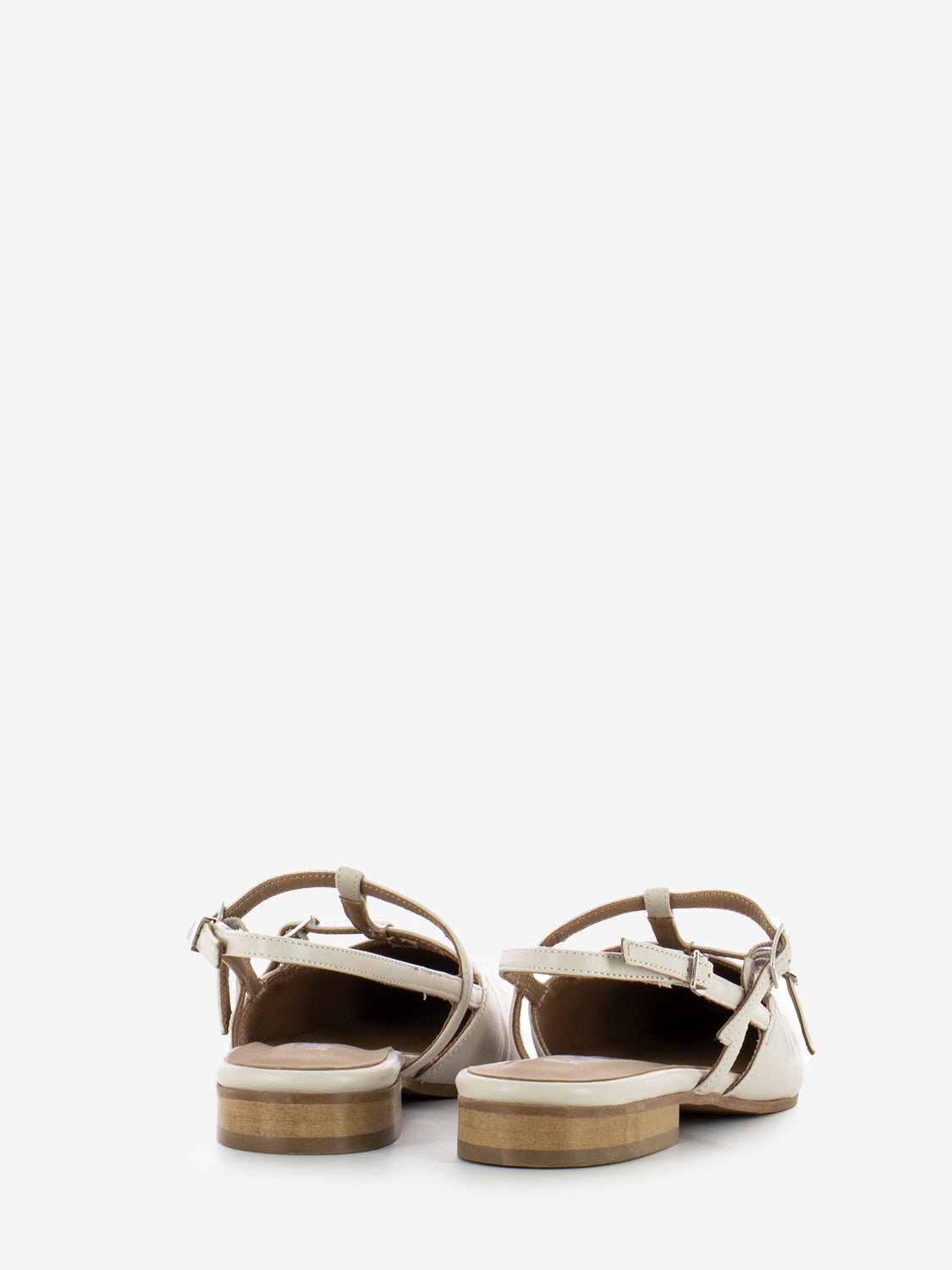 Slingback bassa a punta crema
