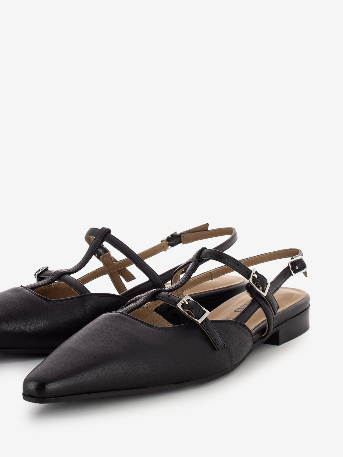 Slingback bassa a punta nera
