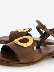 CARYATIS - Sandali in pelle con accessorio marroni