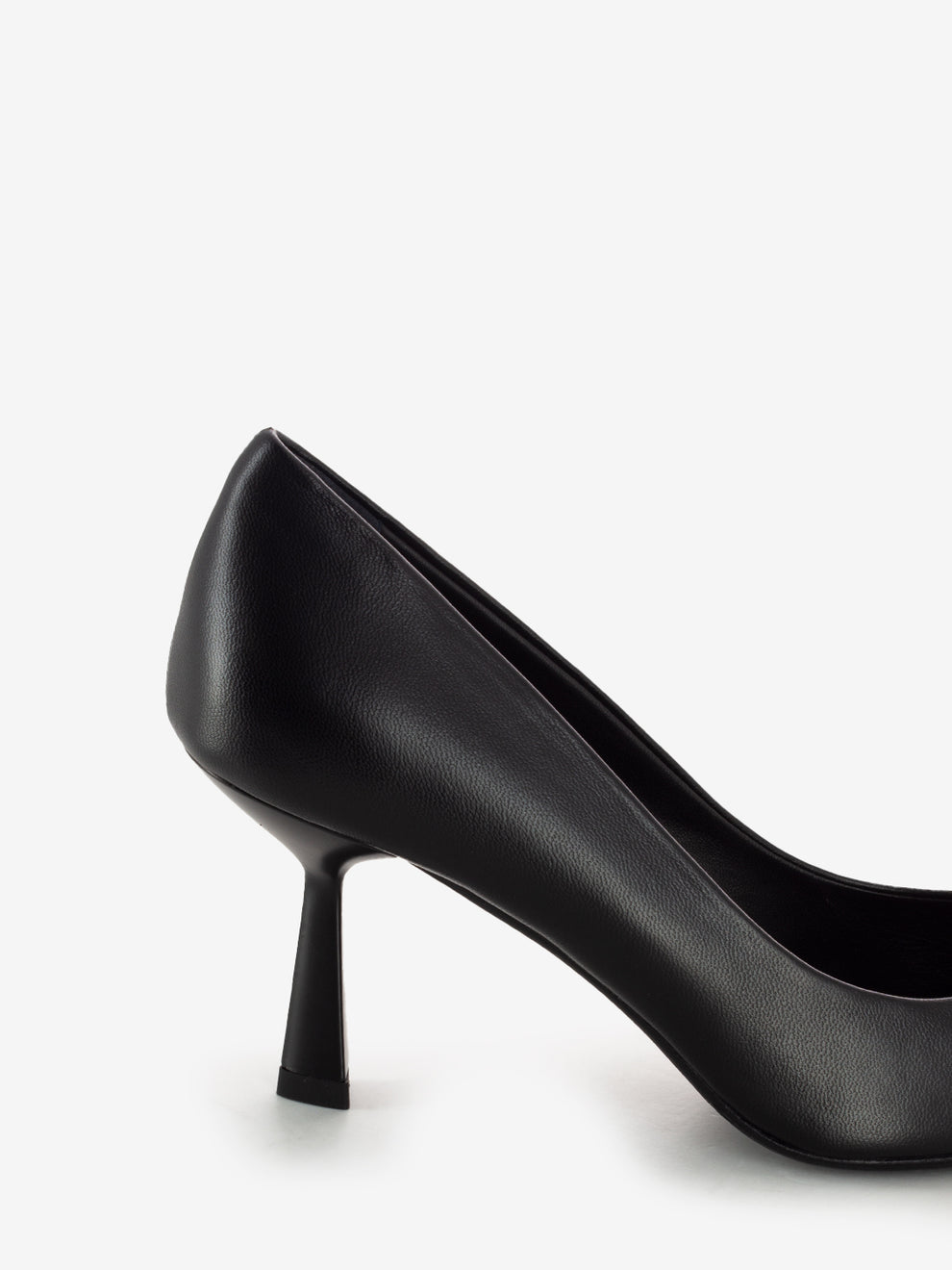 Décolleté in nappa nero