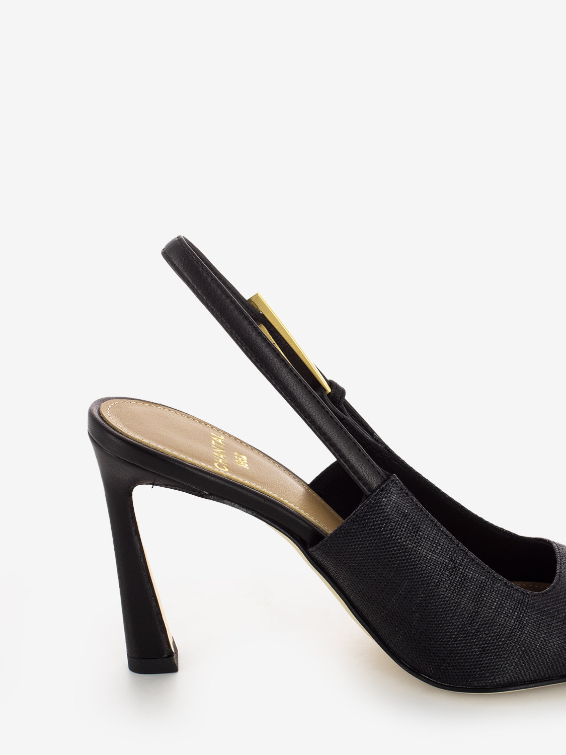 Raffia slingback with black heel